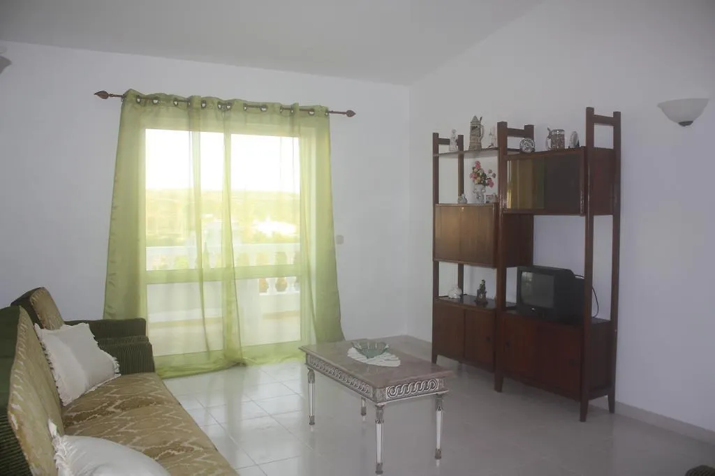 Family Guesthouse Almadena Portugal