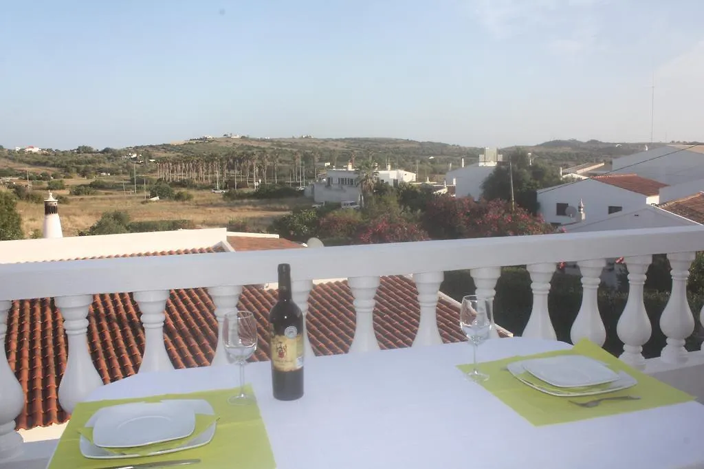 Family Guesthouse Almadena Guest house