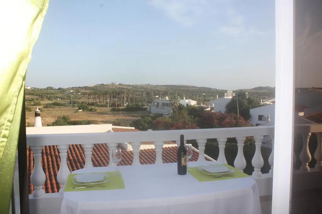 Family Guesthouse Almadena Guest house