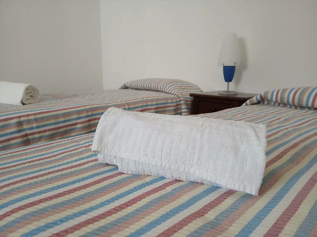 Family Guesthouse Almadena 0*,  Portugal